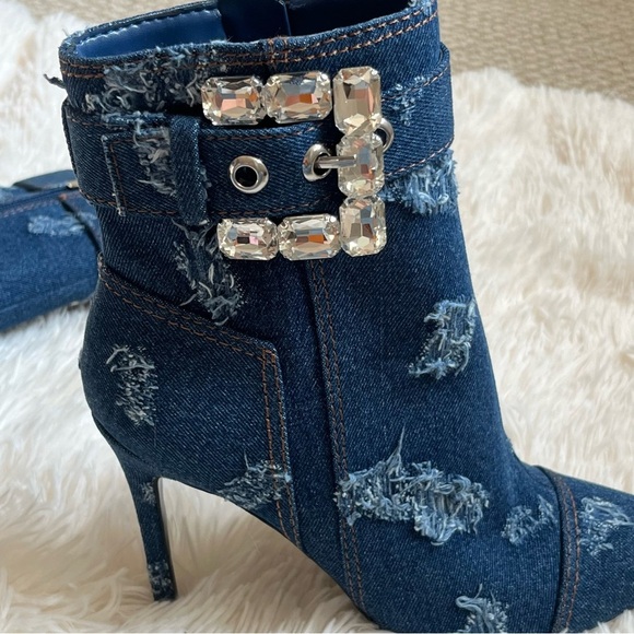 Nine West NWOB Denim & Jeweled High Heeled Stiletto Pointed Toe Bootie Size 7 - Picture 10 of 14